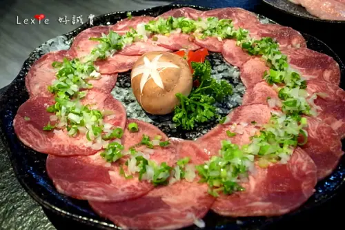 食記【高雄】Mist迷霧和牛燒肉-雷雷雷 非常失望！