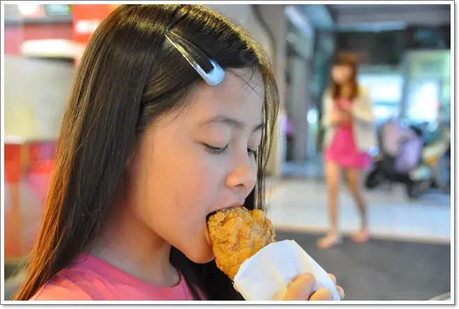 ❤台南美食。丹丹漢堡~結合中式和西式的餐點