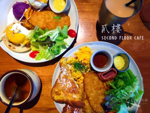 【台中南屯區】全天日都可以吃到大份量的國王早午餐，一餐兩杯飲品讓你喝到撐 || 貳樓 SECOND FLOOR CAFE