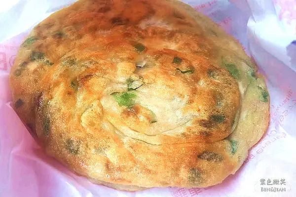 ▋羅東夜市▋義豐蔥油派~在地銅板美食