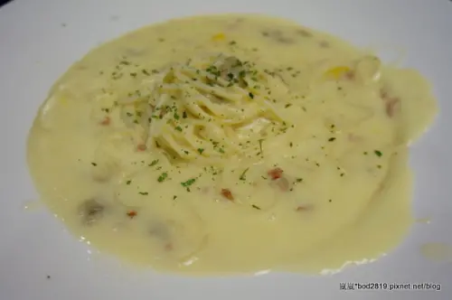 【台中東海】Yes 58義大利麵－24小時營業的義大利麵店，半夜肚子餓的好處，不過餐點就……