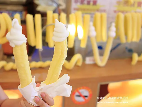 『食記』台中市．清水區．清水休息站．Kor Tree 韓國 U cream(勾勾冰淇淋)