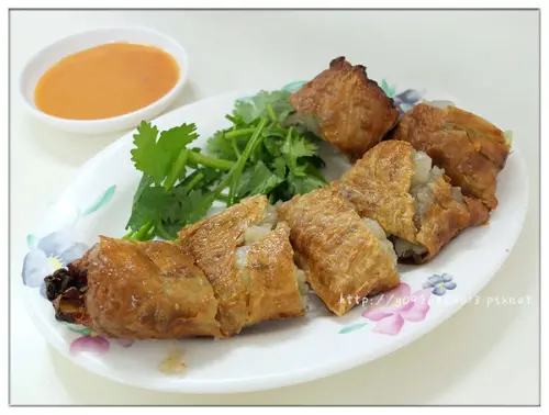 【宜蘭】私藏在地美食「羅東肉粳番」<宜蘭店> 獨家口味肉粳。外地人也愛的"國宴級"炸肉捲