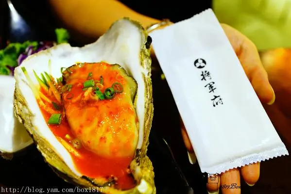 【台中。西屯】將軍府。大到靠北大生蠔。豪邁推薦。珍鮮海味