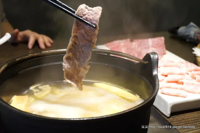 ＜試吃＞【台北大安】 香聚鍋The Dainties－高品質肉品，新鮮海鮮，樣樣優質呈現！（捷運六張犁）