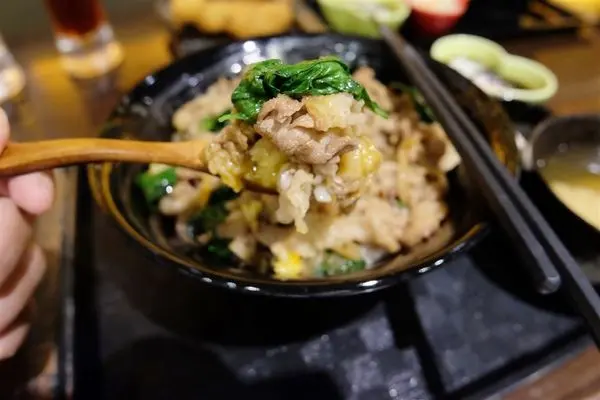 (美食)北市中山「新丼」二訪依舊心動!高CP值美味丼飯就在這!