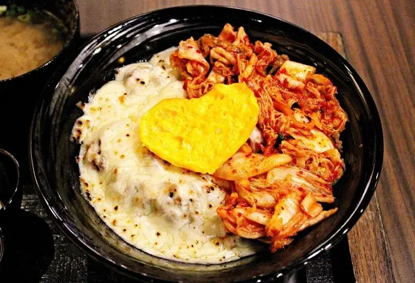 【新丼】日式創意丼飯。中山美食推薦              