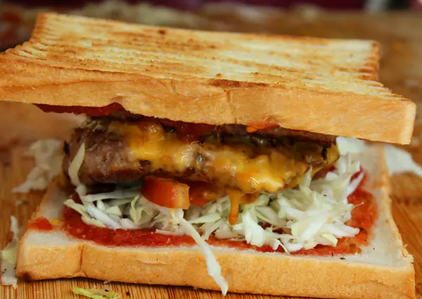 [台南]自己的餐車自己追 神秘幽靈點點餐桌Dottable