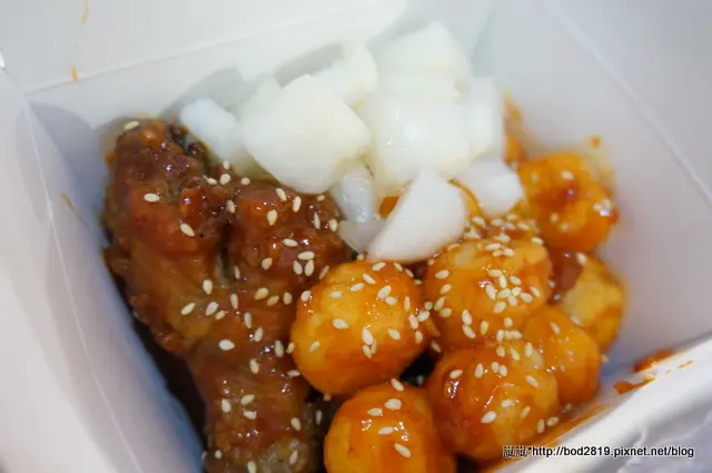 【台中西屯】來自星星的炸雞－逛夜市也吃的到美味的韓式炸雞了！（逢甲夜市）