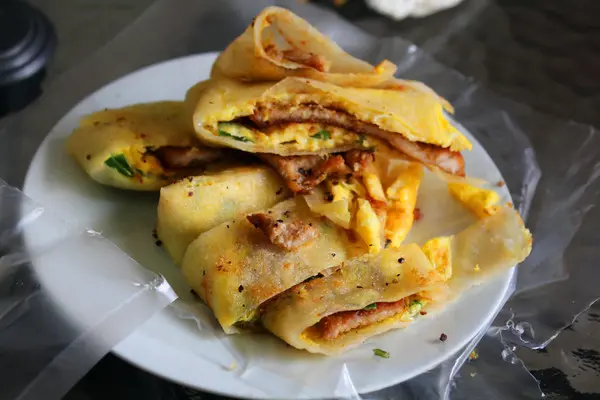 [台南]巷內的排隊人氣燒肉 亞藝號無名早餐              