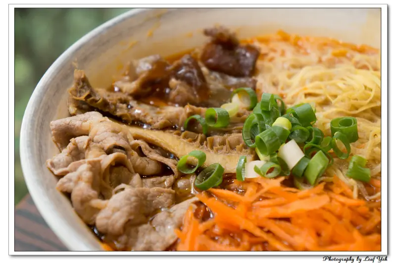 【台北】雲之南麗江斑魚火鍋。雲南米線、粑粑絲