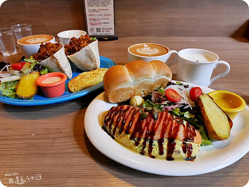 【Maruko最愛早午餐】自家烘焙吐司超值早午餐A Little More 多一點咖啡館。高雄文自店