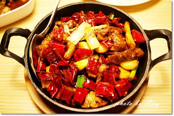 【台北永和美食】開飯川食堂（永和店）KAIFUN ~讓人一吃就上癮的正統川菜料理~ 比漾廣場（原太平洋百貨） 窩客島