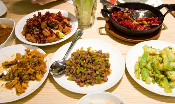 夏天更是吃辣的好時節 - 開飯川食堂永和店新開幕(窩客島試吃邀約)