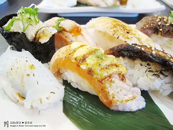 【食記中和】入口即化的青跳跳的海鮮握壽司-師傅做給你吃♥八千代迴轉壽司♥