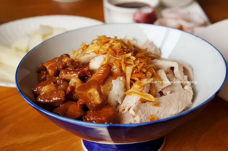 【台中美食】焿富貴FÜKI FÜKI-真的是羹好富貴阿.在在都是好食材.龜毛老闆讓我們吃的健康.下午可以順便賣咖啡午茶的咖啡館裝潢了啦! 推~