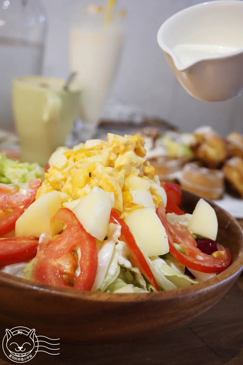 ※ 覺樂Cafe ※【星羽是吃貨-台中】巷弄中可愛小店，環境舒適餐點原味，假日記得要先訂位~