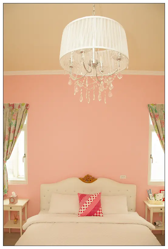 【台東民宿】 台東 七月新開張的夏日微風民宿_愛戀夏日Hello Kitty主題雙人房