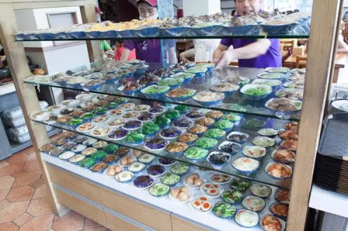 竹北十一街麵食館 - 小菜大軍壓境