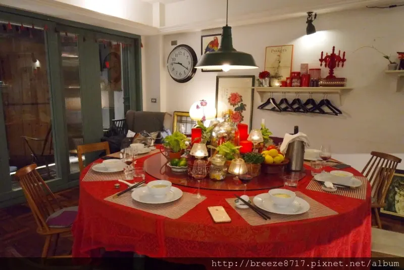 屋頂上的貓 RP Les Chats。很居家放鬆的私廚食堂