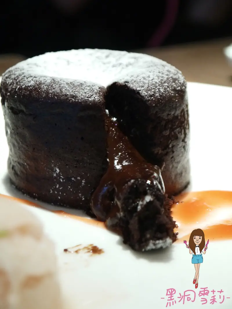 【食記】台北／大安「咖朵咖啡Caldo Cafe」．舒芙蕾/下午茶〃捷運忠孝復興站