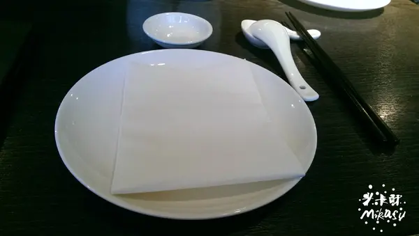 【高雄/食﹡新興】Hotel dùa人氣港茶．期望越大....．悅品中餐廳