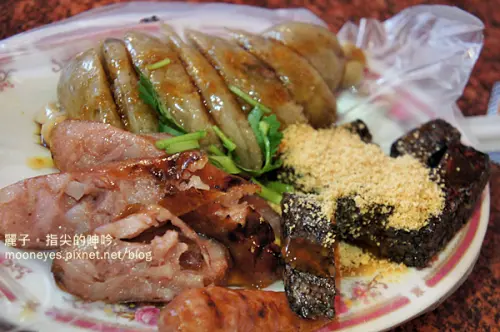 [美食] 桃園大溪。和平老街。阿嬤糯米腸專賣店