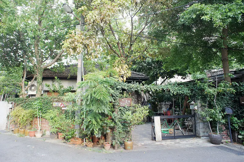 非常隱密的文青小空間 a room房間咖啡