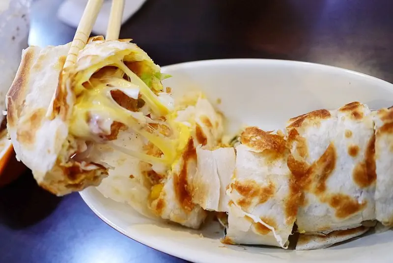 【新北】板橋 好食光 goodtime 卡滋卡滋脆餅、爆料麻糬吐司‧創意早餐‧早午餐♥♥♥