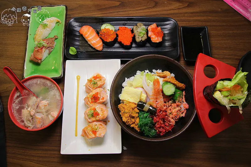 [嘉義民雄] CP值超高的花亭壽司,一個壽司8元,超彭派散壽司70元,滿滿這樣一桌不用五百~新鮮好吃,激推炙燒壽司+散壽司~