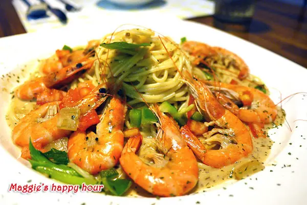 基隆美食【德瑞克的美嚷】義大利麵。超大牛排。歐風咖啡館