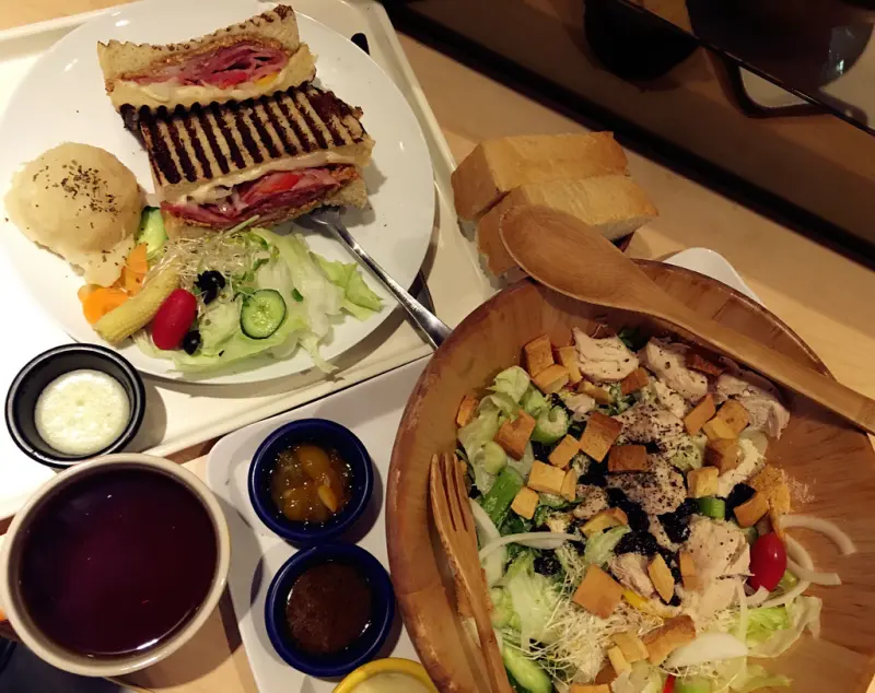 【食記∥台北】丘比Cube Brunch手作土司早午餐 捷運善導寺站_華山市場內阜杭豆漿斜對面_CP值堪稱台北第一_老闆給料毫不手軟