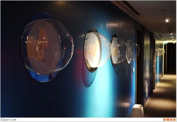 【台中│住宿】具有設計主題感客房。新驛旅店(台中車站店)