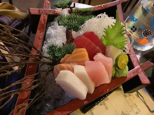 【食記】板橋新埔站/ 介壽街美食。千壽司日本料理(板橋店)~平價偏台式口味的日本料理