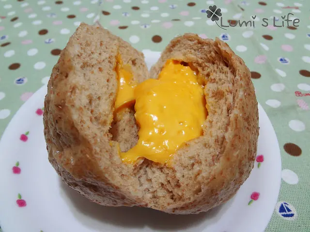 《新北板橋》四季香頂級手工饅頭。多樣化的包子饅頭專賣店