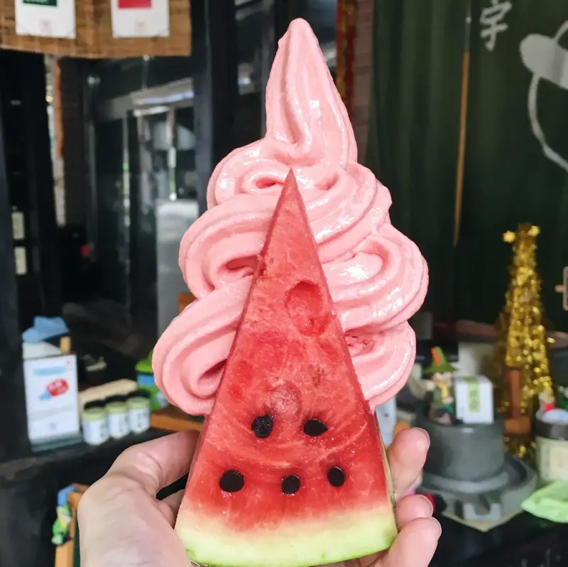 高雄美食｜宇治．玩笑亭-夏天的好味道，西瓜基底霜淇淋