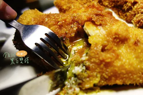 【桃園蘆竹美食】超強爆漿基輔炸雞的『李德食堂』，很厲害～擄獲Dong的胃！(原Cafe de M&L李．西餐廳)