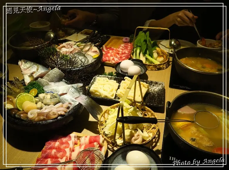 ▪ 無敵日式涮涮雙人海鮮火鍋~秋豆溢一整條魚給你涮，量多又超值喔!!