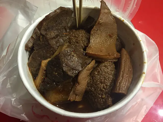 [士林夜市] 十三座牛雜，麻辣牛雜