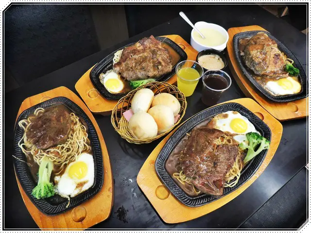  【新竹北區】首戶牛排(新竹店)●加麵不加價&玉米濃湯、飲料、冰淇淋吃到飽☆高CP值的平價牛排!!