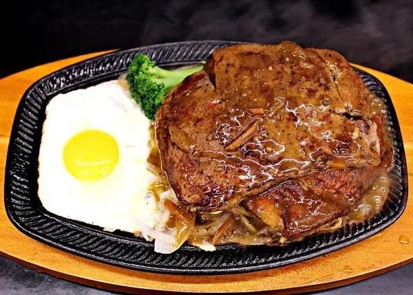 【首戶牛排新竹店】新竹北區平價夜市牛排              