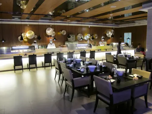 [食記] 高雄。翰品酒店。品日式料理--涮涮鍋、壽喜鍋與握壽司之禪意美饌