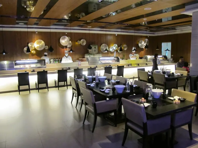 [食記] 高雄。翰品酒店。品日式料理--涮涮鍋、壽喜鍋與握壽司之禪意美饌