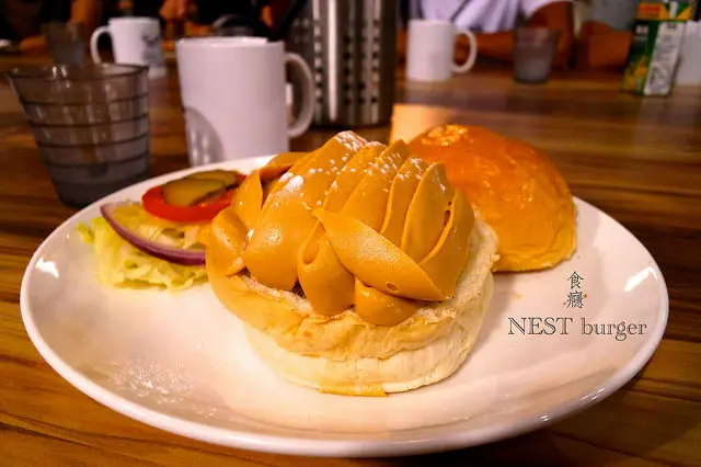 [食癮-西式-早午餐]NEST burger-單車、朋友、好味道