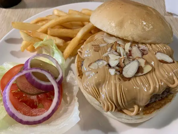 20190606@新店茱蒂漢堡 有好吃的花生醬漢堡