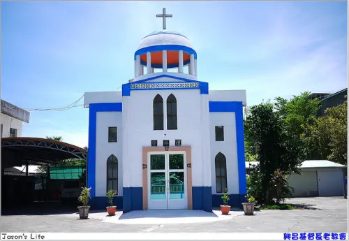 【台東│景點】藍白相間瀰漫神聖的地中海教堂。興昌基督長老教會