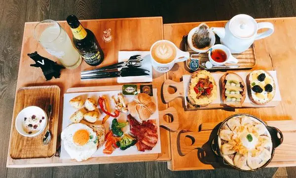 【台中西屯區。美食】冰河咖啡 // 宛如身在冰河國家公園的小木屋，經典早午餐，推廣第三波咖啡！