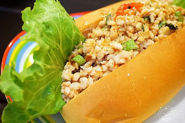 ※ 泰小葉泰國米粉湯專賣店 ※【星羽是吃貨-台中】一個因為喜歡成就的夢想，平價美味料多實在，特製醬料碰撞美妙新滋味~(文末有好康)        
      