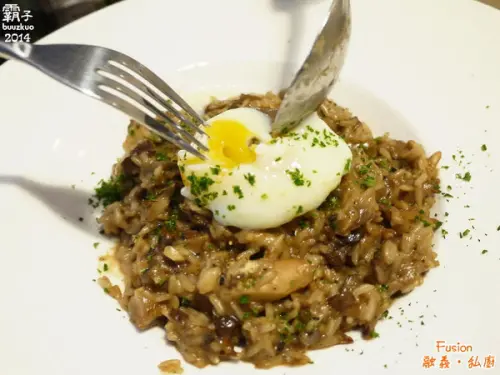 隱藏在巷弄內的義法料理「Fusion融義‧私廚」，海大蝦跟鱸魚好威~        
      