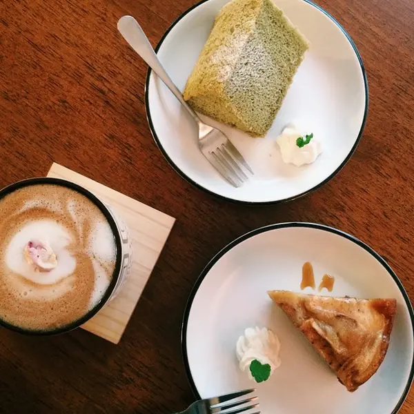 【 食記｜台中 】LADY SASA 家常手作- 甜點 輕食 咖啡♥ 台中下午茶推薦 近火車站